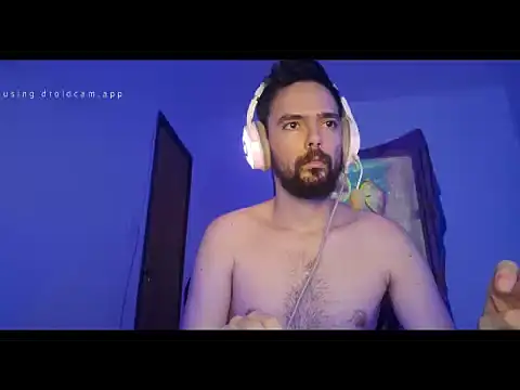 Snapshot of Arthur_Rj_21 chatting on 10/04/25, 09:38 Arthur Rj 21 online show from 10/04/25, 09:38