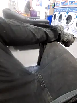 Arthur Rj 21 online show from 11/22/25, 09:35