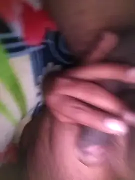 Chanderi19 online show from 04/17/26, 11:40