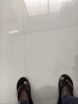 Chanderi19 online show from 12/01/25, 02:34