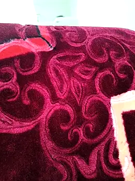 Chanderi19 online show from 12/14/25, 03:39