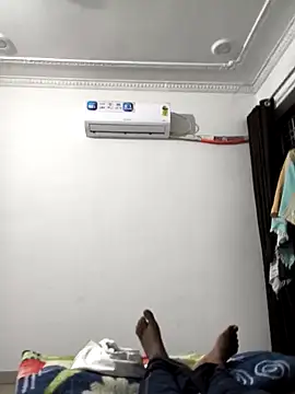 Chanderi19 online show from 03/05/26, 03:52