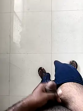 Chanderi19 online show from 12/20/25, 04:15