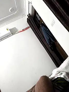 Chanderi19 online show from 03/04/26, 02:14