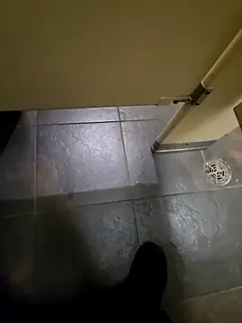 maxelbueno online show from 10/04/25, 04:41