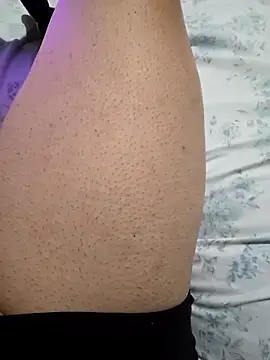 maxelbueno online show from 10/02/25, 03:43