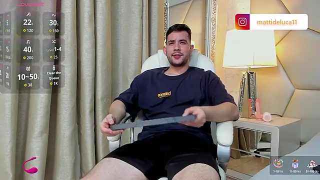 Snapshot of matti_de_lucaa chatting on 09/24/25, 05:41 matti de lucaa online show from 09/24/25, 05:41