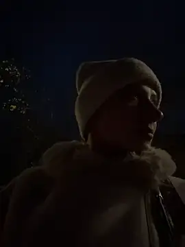 dark summer online show from 11/24/25, 03:01