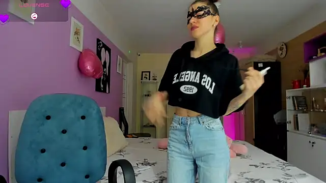 dark summer online show from 02/24/26, 05:14