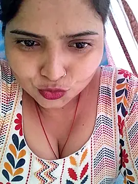 Hot-Pooja25 online show from 02/06/26, 04:30