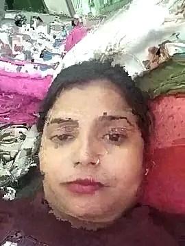 Hot-Pooja25 online show from 04/08/26, 04:52