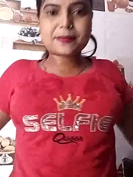 Hot-Pooja25 online show from 03/15/26, 01:12