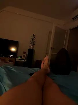 Snapshot of Treport84 chatting on 10/30/25, 03:53 Treport84 online show from 10/30/25, 03:53