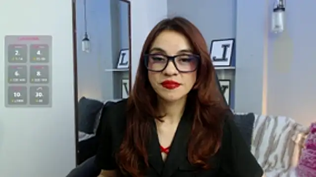 KendallWood  online show from 02/09/26, 08:51