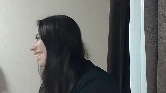 Snapshot of Noviraa chatting on 05/24/26, 11:59 Noviraa online show from 05/24/26, 11:59