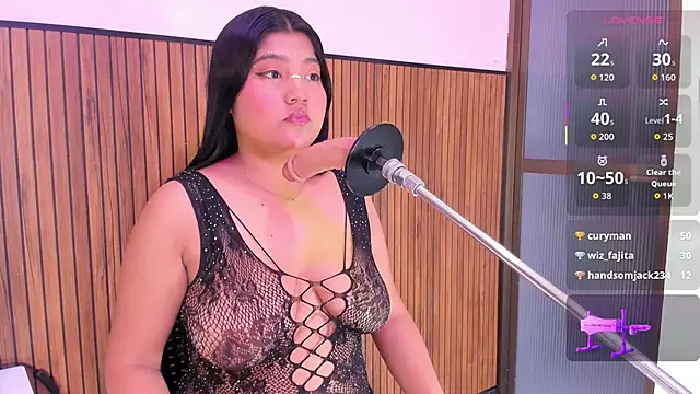 Snapshot of mysticlatina1 chatting on 10/31/25, 11:51 mysticlatina1 online show from 10/31/25, 11:51