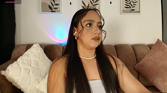 tammy23      online show from 10/03/25, 01:53