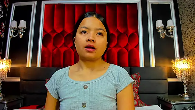 SharonBonet online show from 11/12/25, 11:36