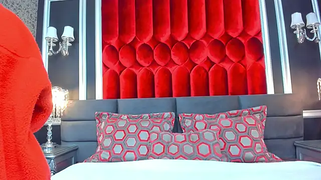 SharonBonet online show from 12/03/25, 11:42