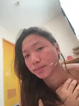 cassie cakes online show from 04/11/26, 03:03