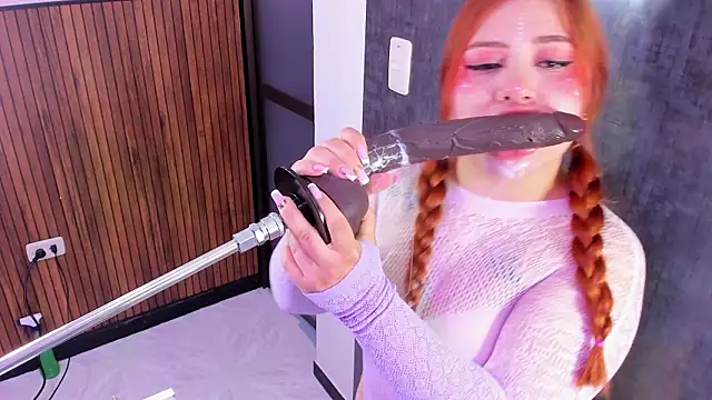 alana glasses online show from 02/14/26, 12:16