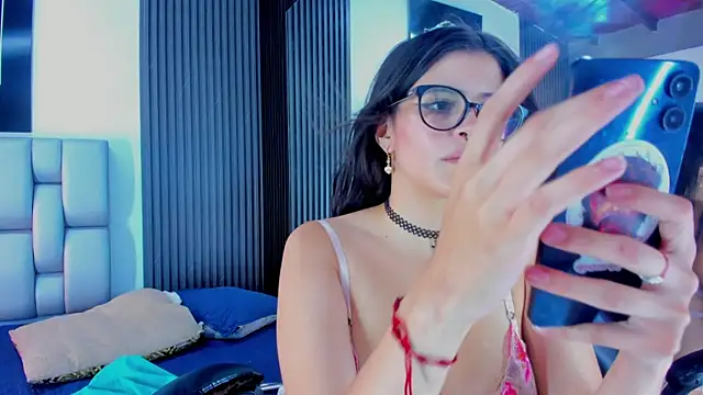 Gia-Malkova online show from 10/07/25, 08:54