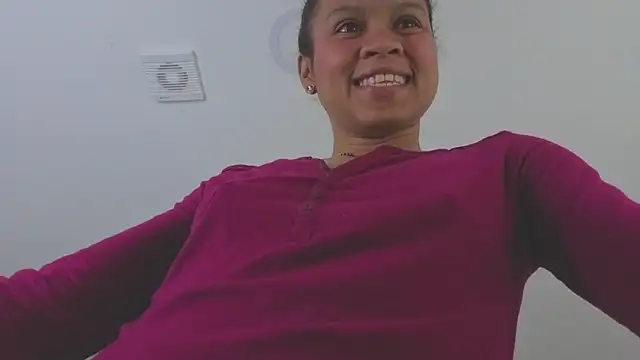 Snapshot of catalina5_s chatting on 01/16/26, 03:32 catalina5 s online show from 01/16/26, 03:32