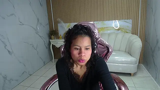 catalina5 s online show from 10/12/25, 01:34