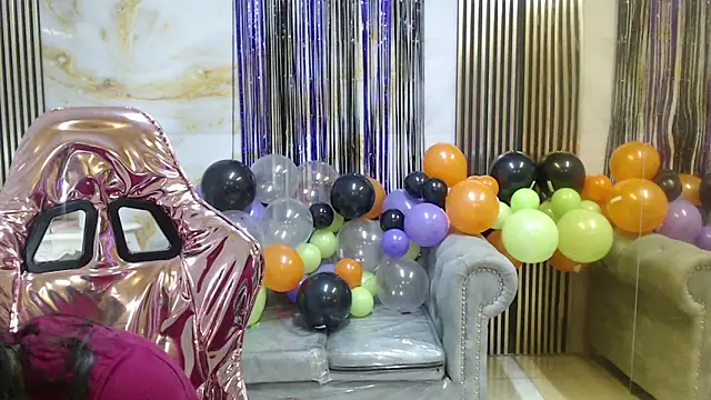 catalina5 s online show from 11/06/25, 01:04