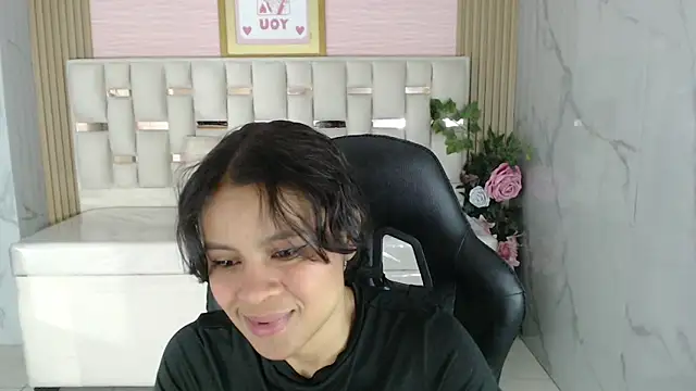 catalina5 s online show from 03/21/26, 03:19