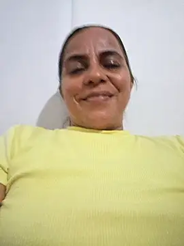 Lucerito-Hot online show from 11/05/25, 12:41