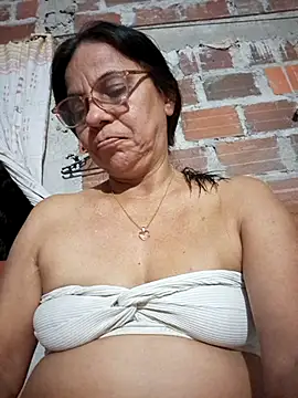 Lucerito-Hot online show from 12/01/25, 02:23