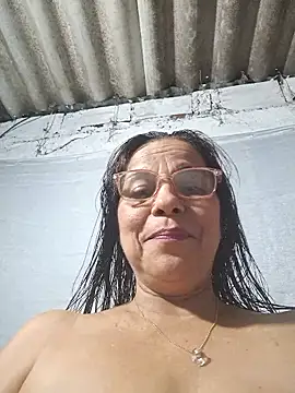 Lucerito-Hot online show from 04/05/26, 09:21