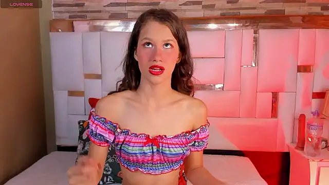 EmmaPetty online show from 03/03/26, 09:22