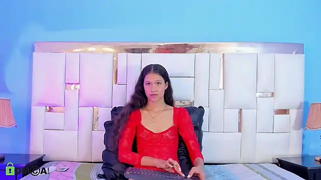 EmmaPetty online show from 09/12/25, 08:52