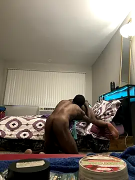 toy-boyluv online show from 10/21/25, 10:53