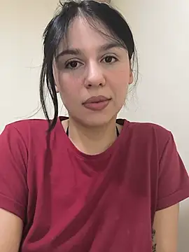 Snapshot of Daniela-rosee chatting on 06/26/26, 11:21 Daniela-rosee online show from 06/26/26, 11:21