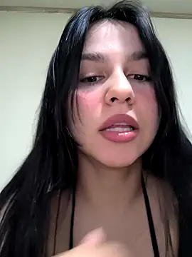Daniela-rosee online show from 04/10/26, 11:45