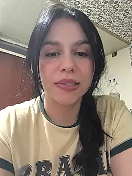 Snapshot of Daniela-rosee chatting on 07/02/26, 03:18 Daniela-rosee online show from 07/02/26, 03:18