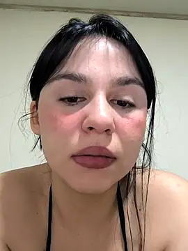 Daniela-rosee online show from 04/11/26, 11:30