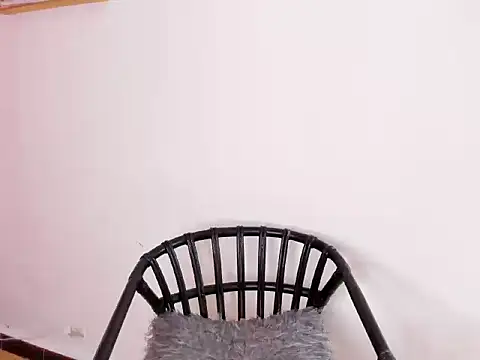 Sofiapassionne online show from 11/11/25, 12:55