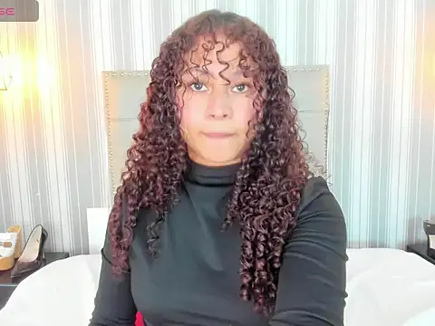 Sofiapassionne online show from 02/08/26, 02:59