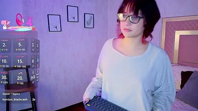 RobinBennett online show from 12/14/25, 01:12