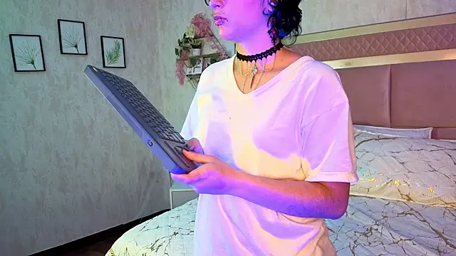 RobinBennett online show from 10/16/25, 12:13