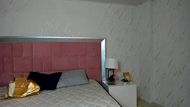 RobinBennett online show from 11/07/25, 05:12