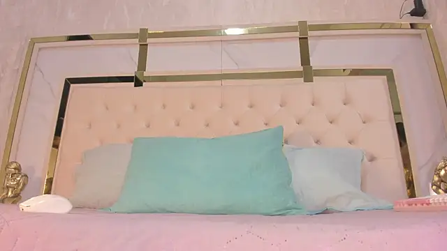 Cameron Hearts online show from 12/14/25, 12:33