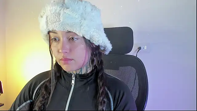 SofiaBermudez online show from 10/16/25, 11:24