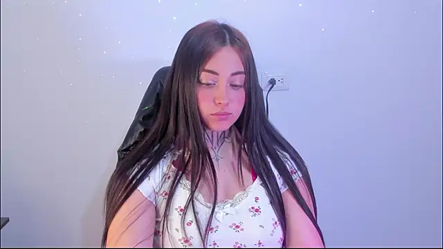 SofiaBermudez online show from 10/01/25, 02:49
