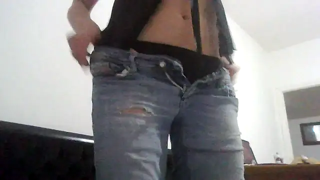 Astrid3 online show from 02/21/26, 08:00