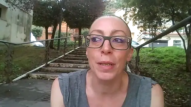 Astrid3 online show from 10/31/25, 03:19